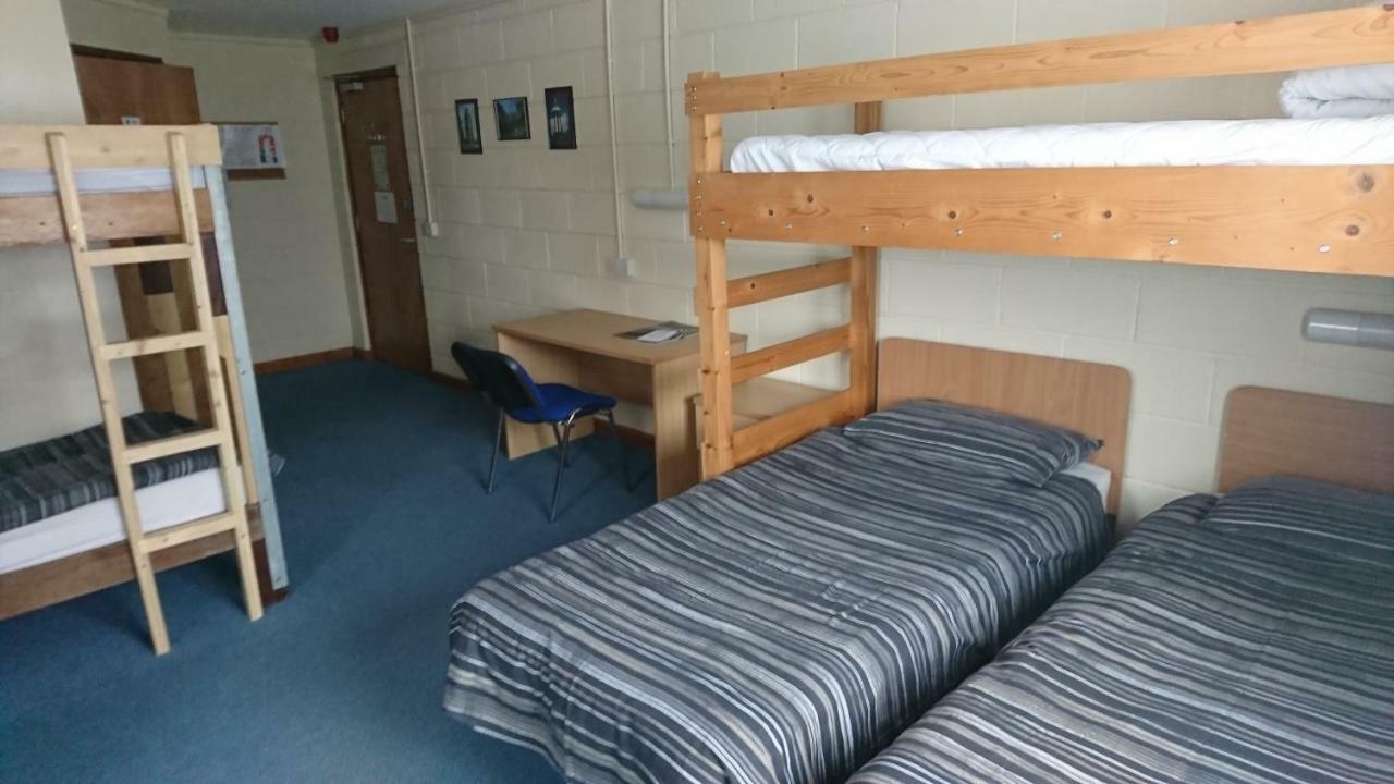Fsc Dale Fort Hostel Ngoại thất bức ảnh